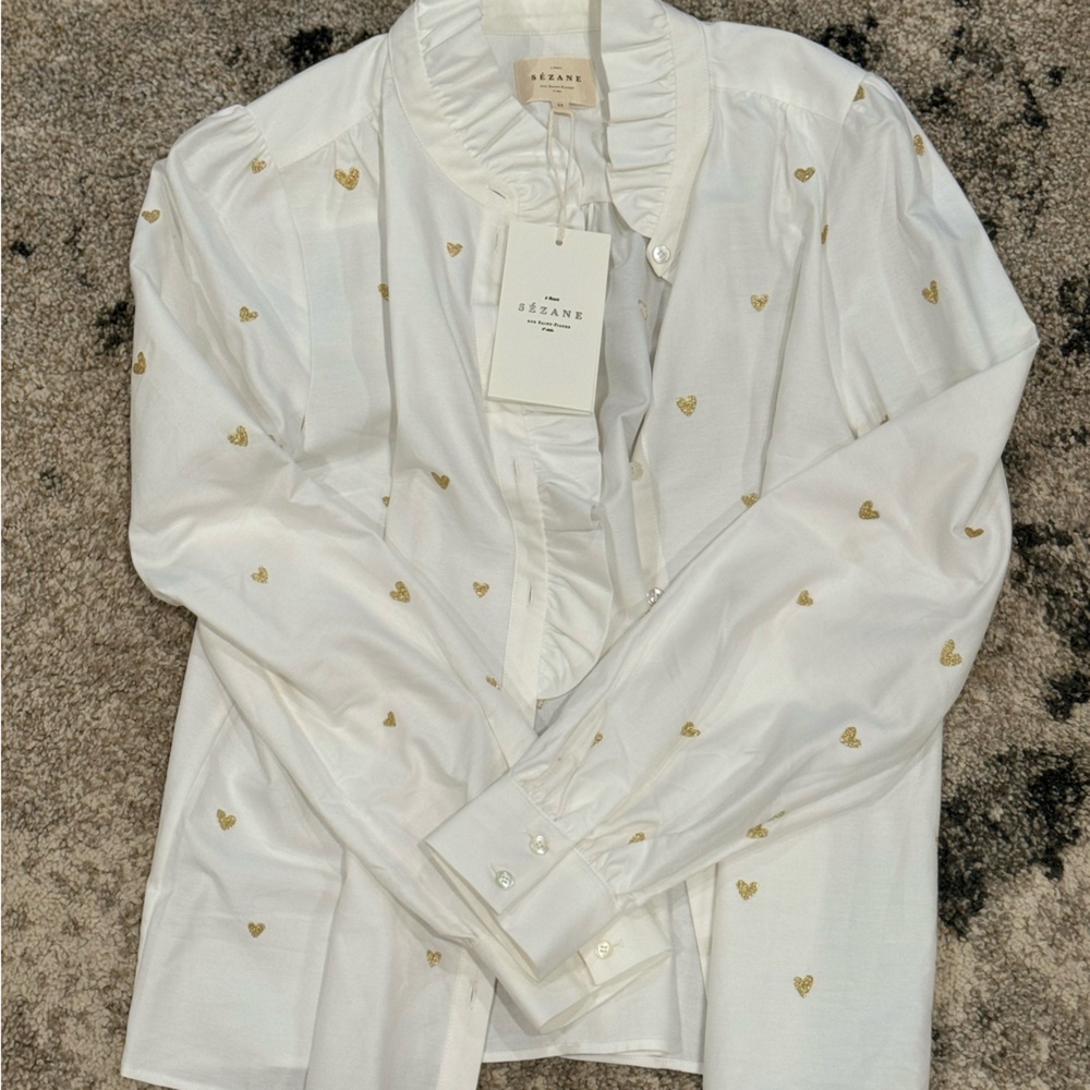 White Sezane Top with Gold Hearts